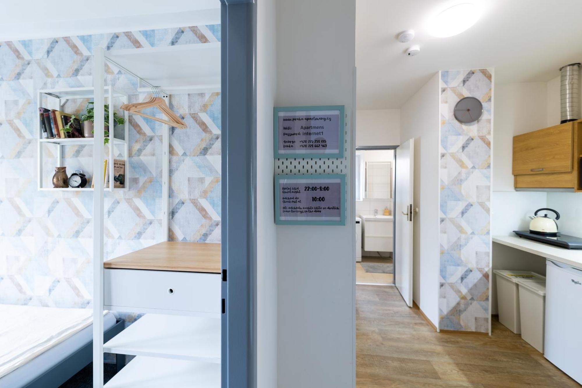 Plzenska 465 Free Parking & Ps3 Apartment *